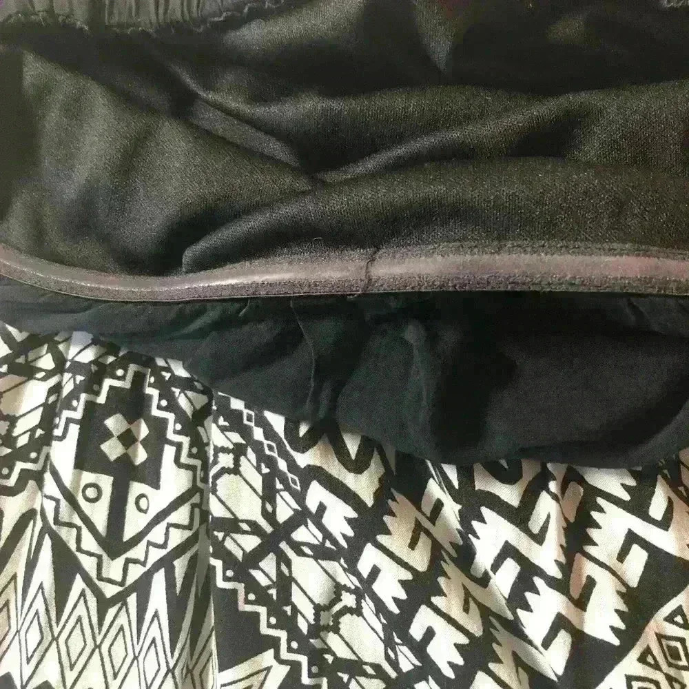 Almost Famous Women Black White Print Tube Non Slip Top Maxi Dress Size Medium - Picture 7 of 13